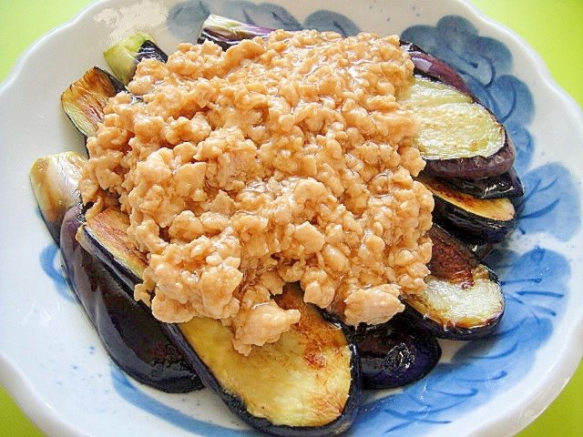 焼き茄子の鶏そぼろあんかけ