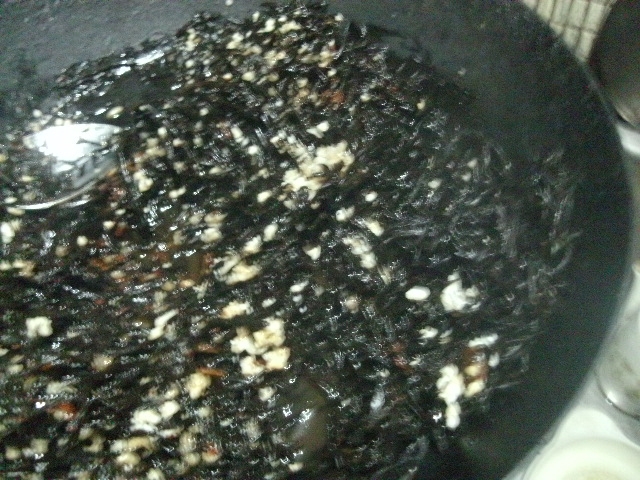 ひじきのピリ辛塩麹煮
