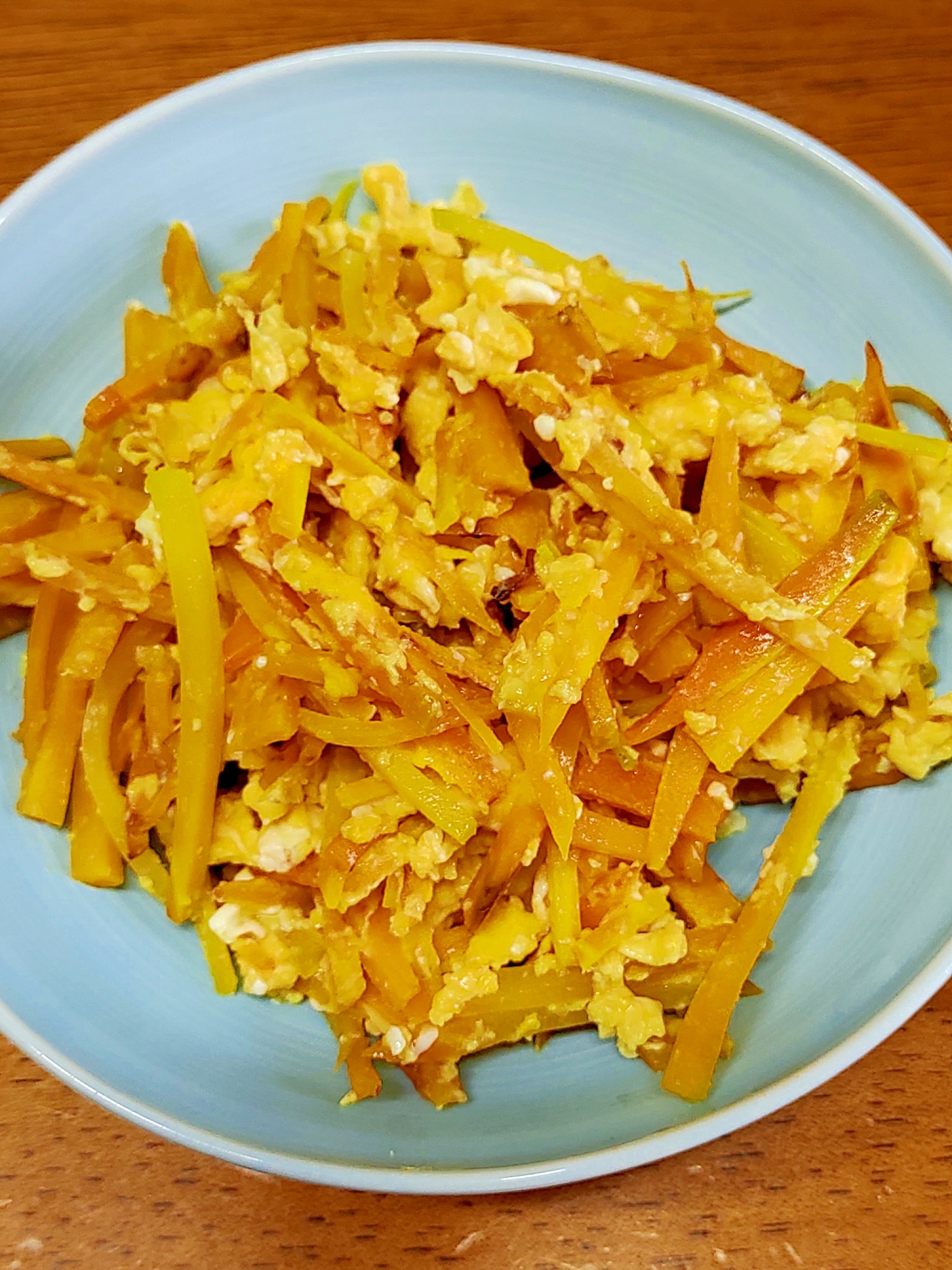 にんじん1本まるまる！にんじんしりしり