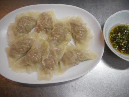 ブルーボリジ さん
今晩は～☆
包むも簡単で、
つるっと感が食べやすく、刻みネギ、ポン酢で美味しかったです(*^^)v
ご馳走様でした♡