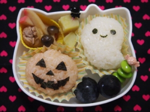 キャラ弁！おばけちゃんとおばけカボチャ弁当。