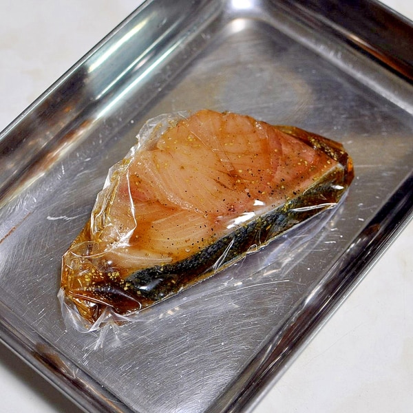 下味冷凍 寒ブリの山椒しょうゆ漬け レシピ 作り方 By Taka5chan 楽天レシピ 下味冷凍 寒ブリの山椒しょうゆ漬け レシピ 作り方 By Taka5chan 楽天レシピ