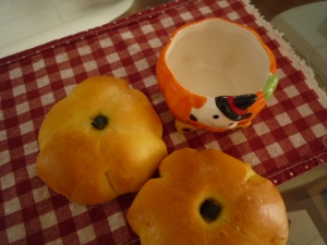 ハルウィン　inかぼちゃクリームチーズパン