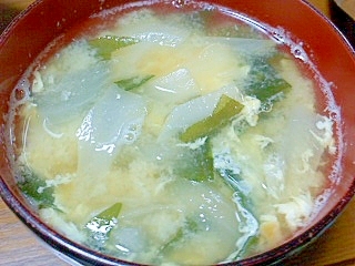 新玉ねぎとわかめとたまごの味噌汁 レシピ 作り方 By イ シュリー 楽天レシピ 新玉ねぎとわかめとたまごの味噌汁 レシピ 作り方 By イ シュリー 楽天レシピ