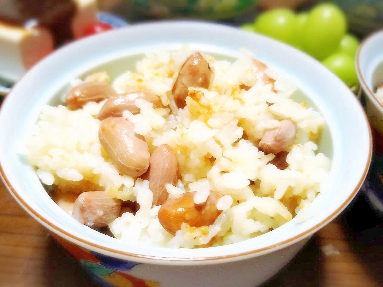 市販のつゆで簡単!! 落花生ごはん★