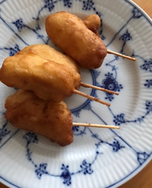 魚肉ソーセージでスパイシーホットドッグ