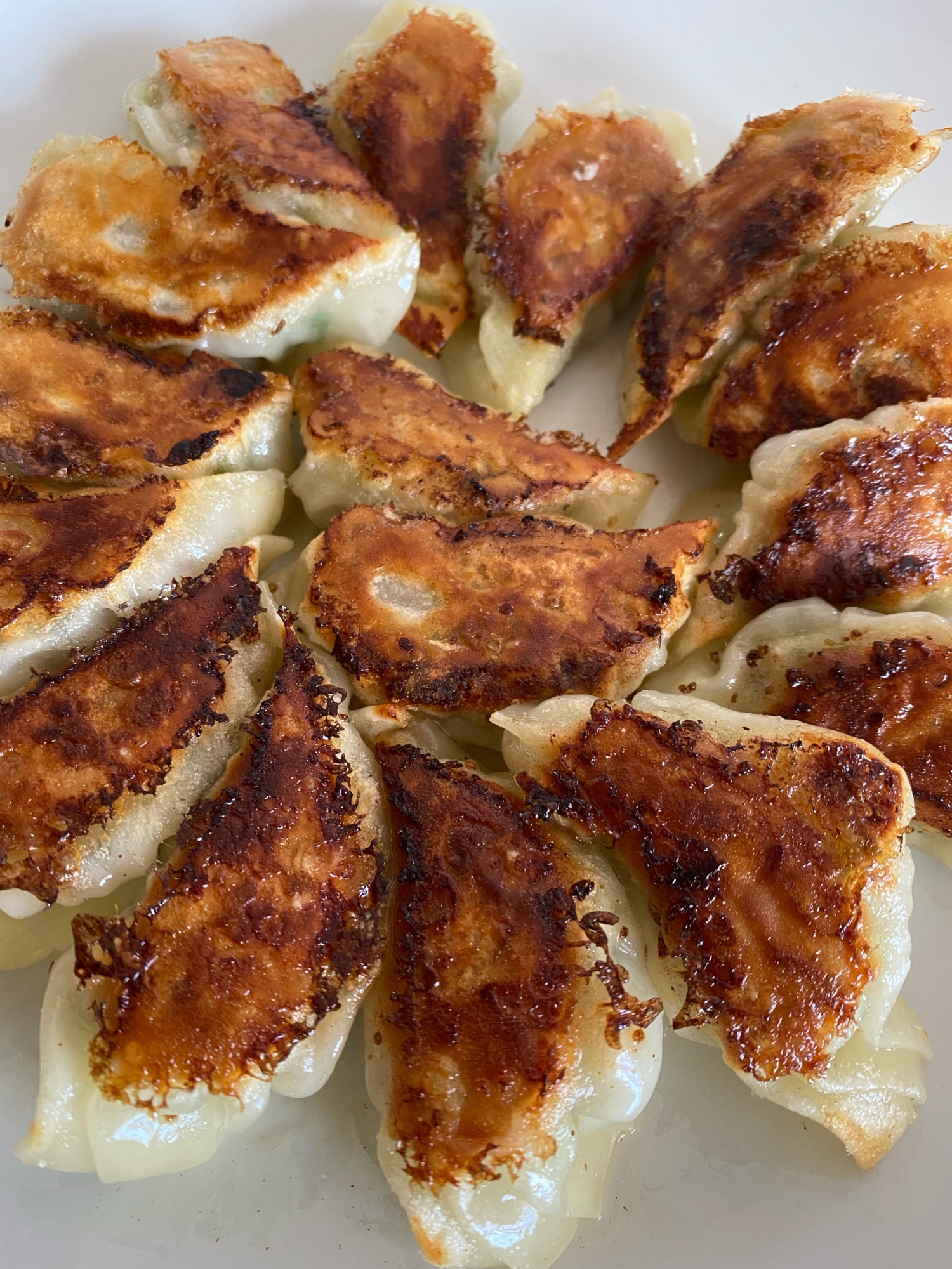 野菜多め シンプルな餃子のレシピ レシピ 作り方 By Tomo 楽天レシピ 野菜多め シンプルな餃子のレシピ レシピ 作り方 By Tomo 楽天レシピ