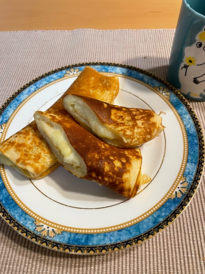 ホットケーキミックスとチーズがあれば簡単に作れるのは便利ですね　チーズの塩気と生地の甘さが絶妙なバランスでとても美味しかったです　生地のモチモチ感は癖になりそう