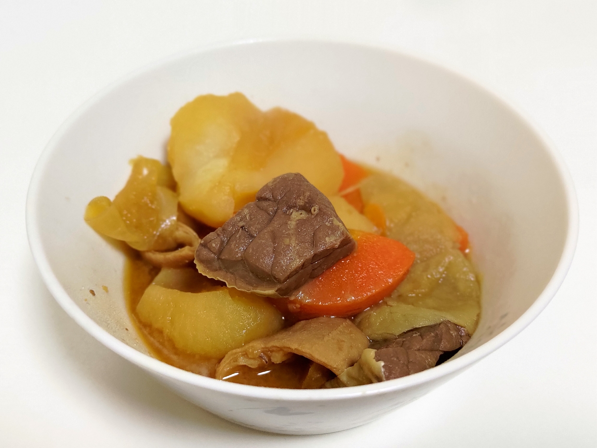 3. クセになる。牛モツの味噌煮込み