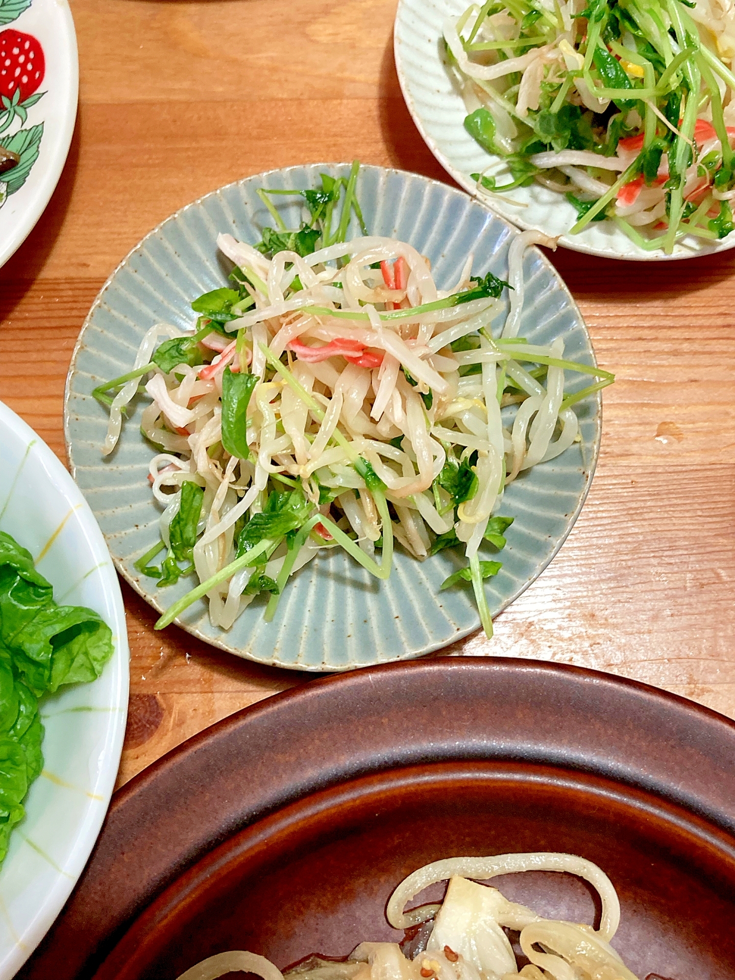 もやしと豆苗カニカマのナムル