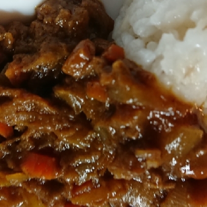 小さめ具材の柔らかカレー