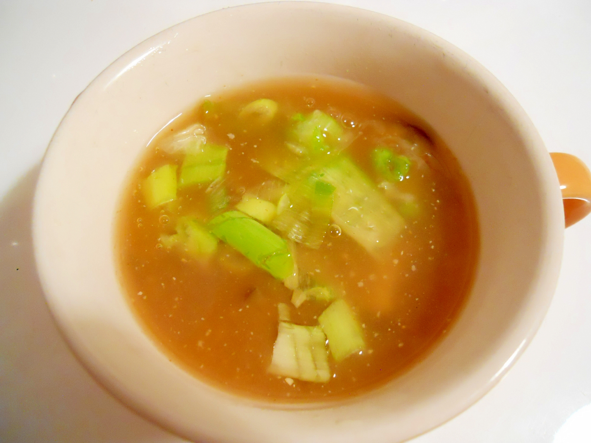 タジタとコチジャン♪　茄子と葱の中華味噌スープ