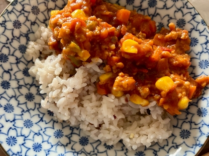 無水トマトキーマカレー