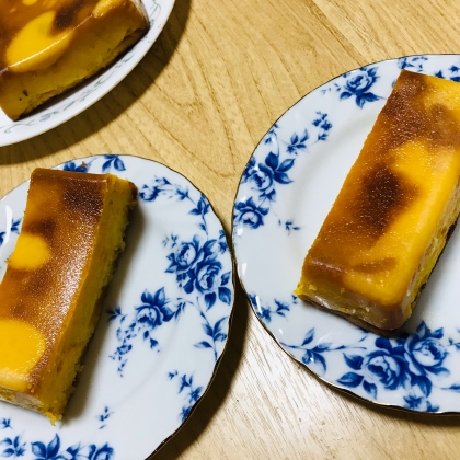 濃厚しっとりかぼちゃケーキ