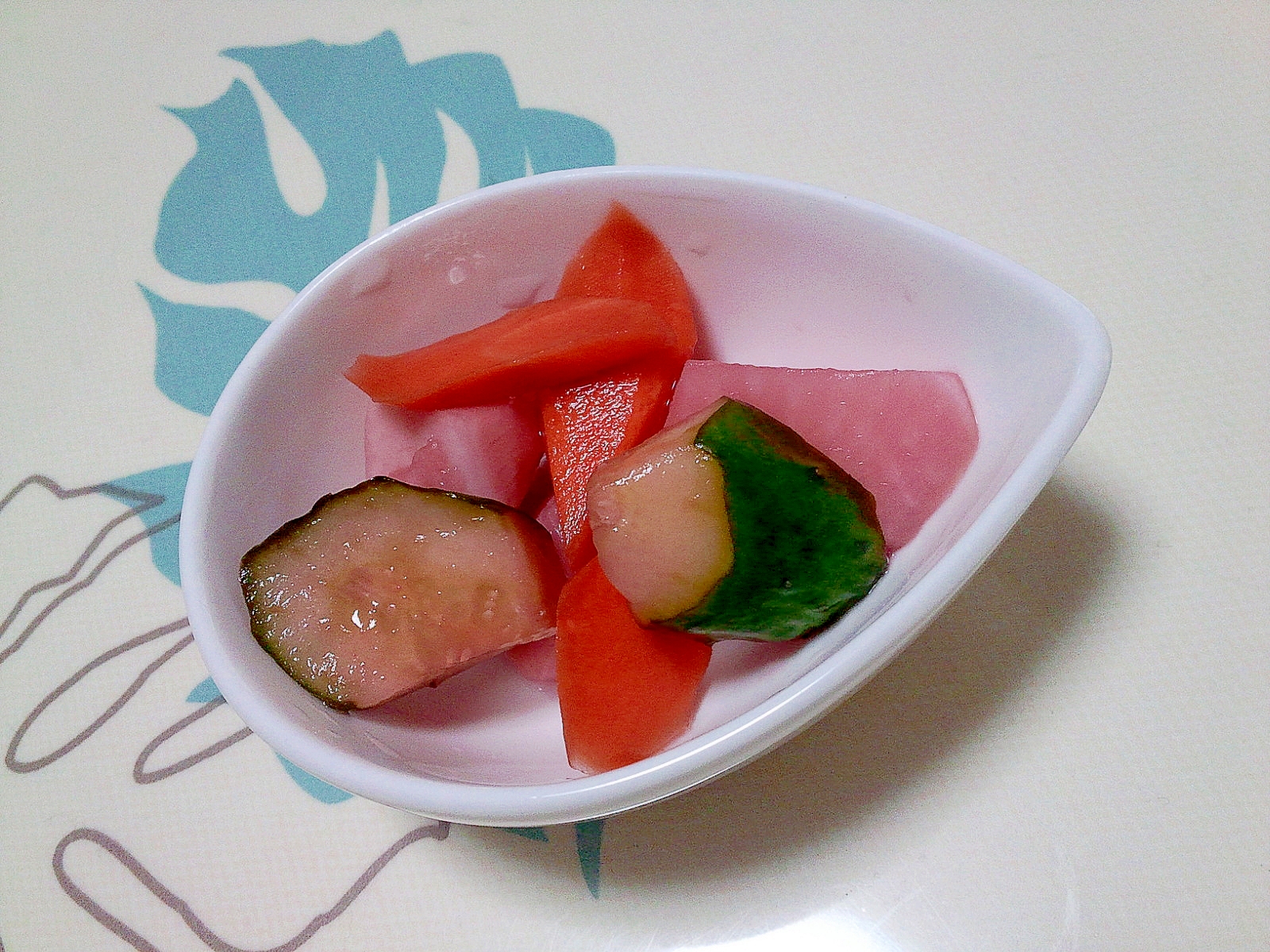 3色野菜の梅酢漬け レシピ 作り方 By Aoi 楽天レシピ