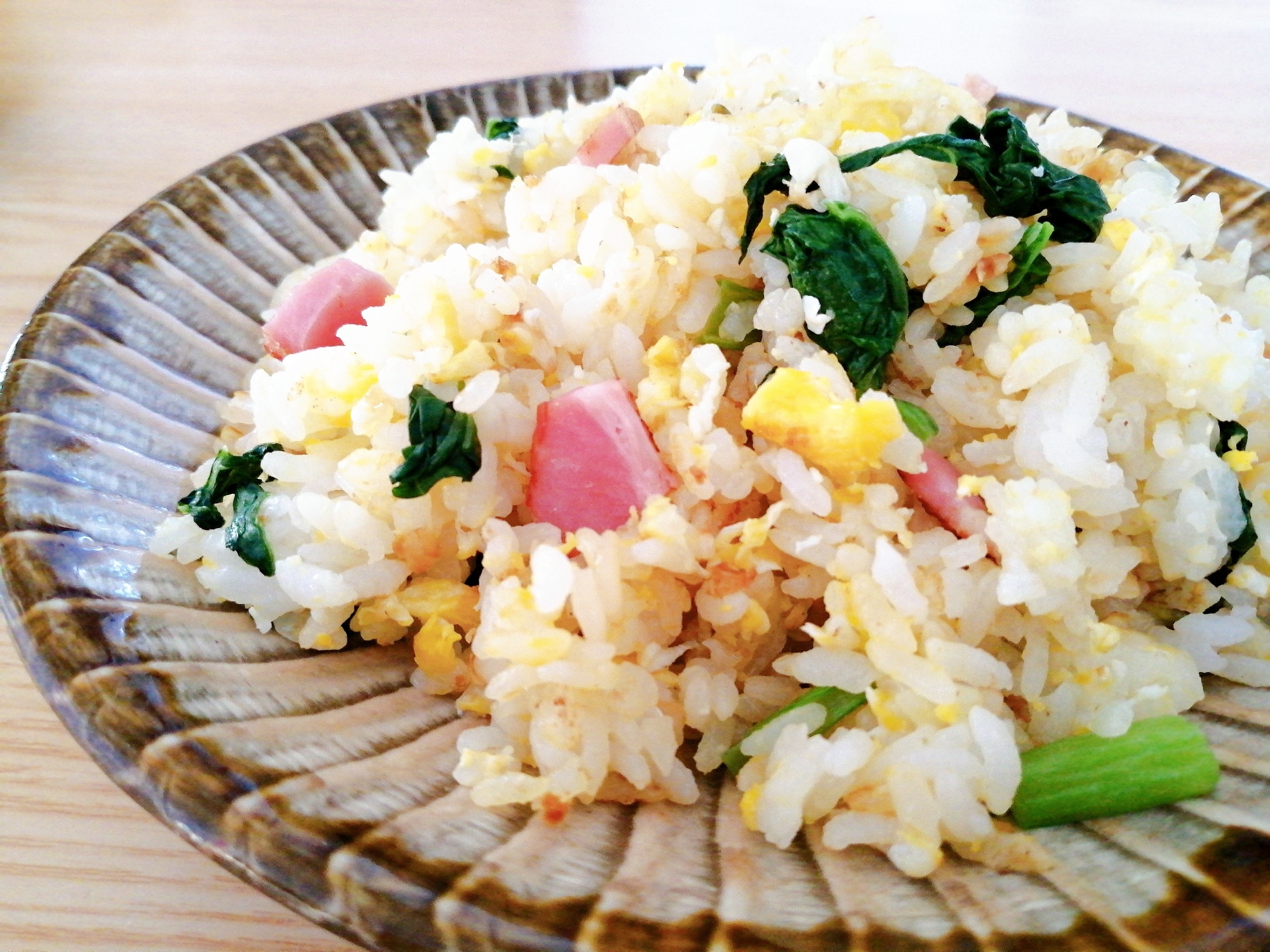 雪菜とベーコンの卵たっぷり炒飯