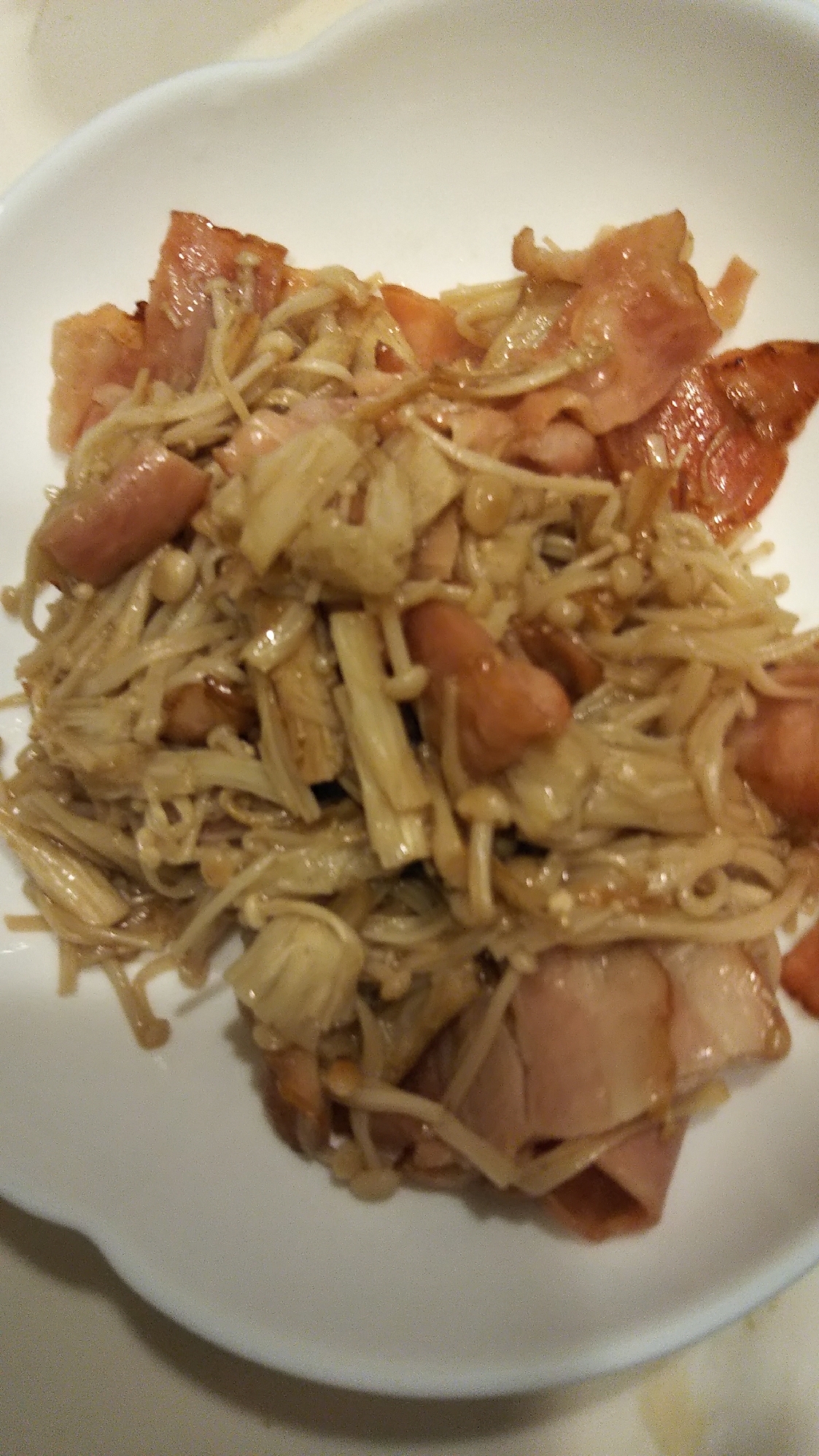 えのきとベーコンのにんにくバター醤油炒め レシピ 作り方 By Kkikk 楽天レシピ