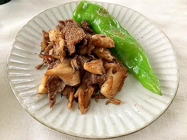 お肉しっとり！甘長とうがらしと牛肉炒め