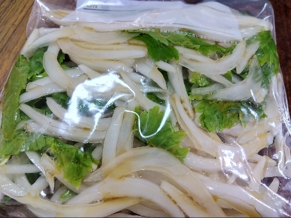 新玉ねぎの黒酢サラダ✧˖°作り置き♪