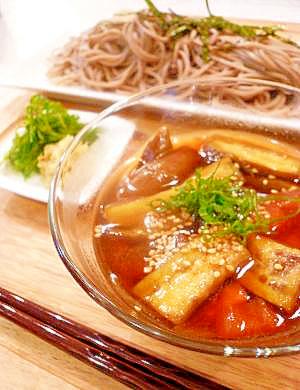 【蕎麦・素麺】夏野菜たっぷり麺つゆ。