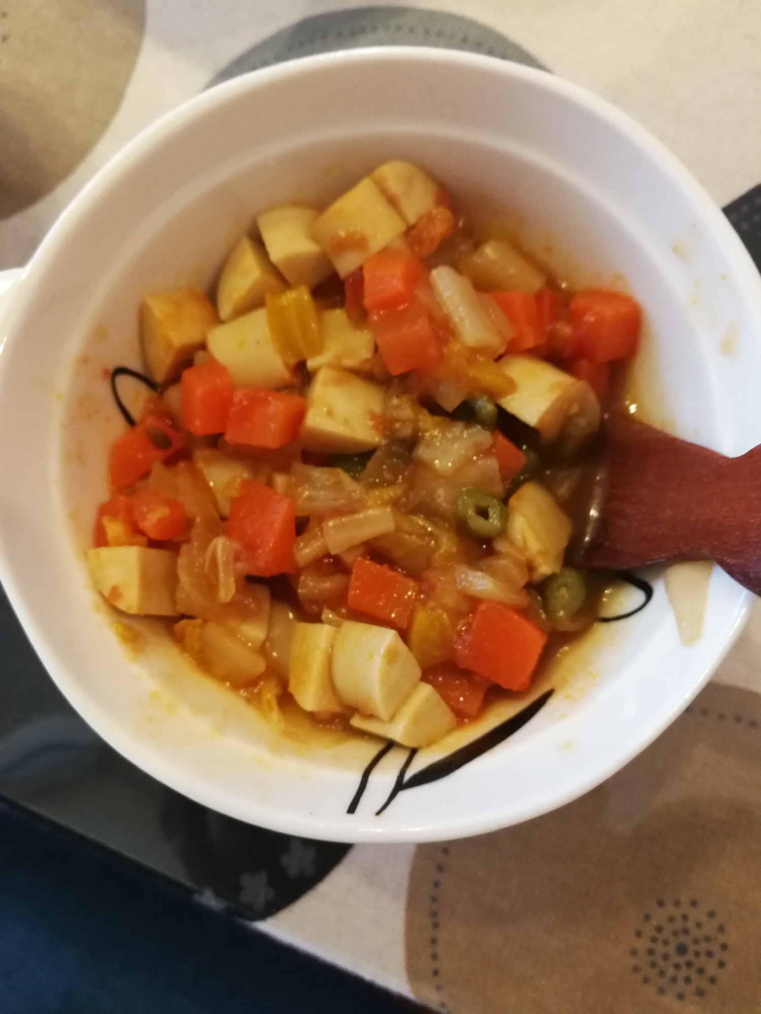 【離乳食完了期】魚肉ソーセージと野菜のケチャップ煮