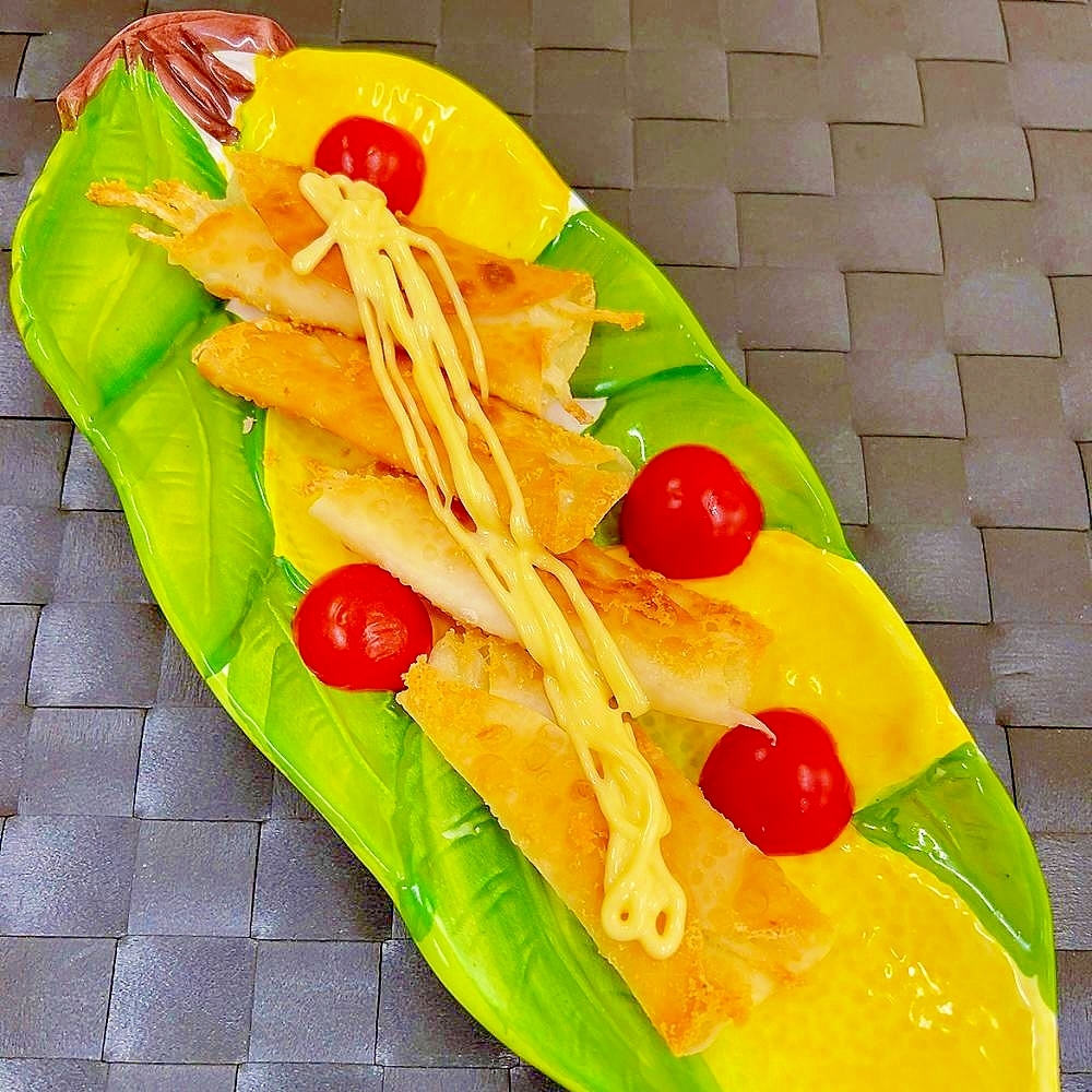 箸が止まらん！国産チーズと岩下の新生姜の餃子