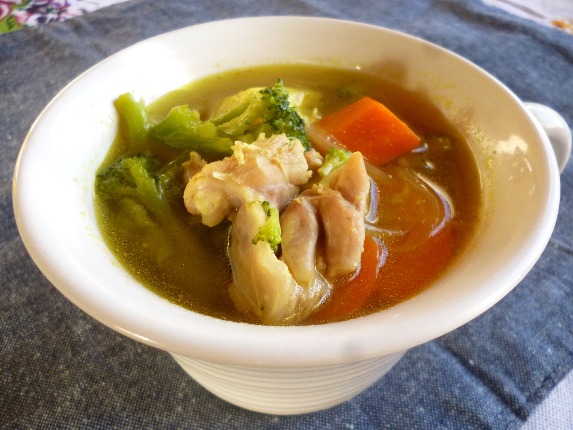 鶏ももとお野菜のカレースープ♩