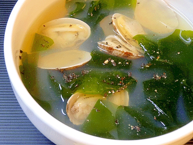 あっさり海鮮☆ 「アサリわかめスープ」