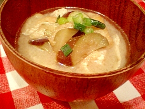 香ばしい 炒め茄子のお味噌汁 レシピ 作り方 By むぅ 楽天レシピ 香ばしい 炒め茄子のお味噌汁 レシピ 作り方 By むぅ 楽天レシピ