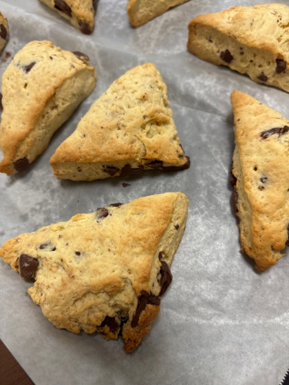 ホットケーキミックスで作る♪簡単チョコスコーン♪