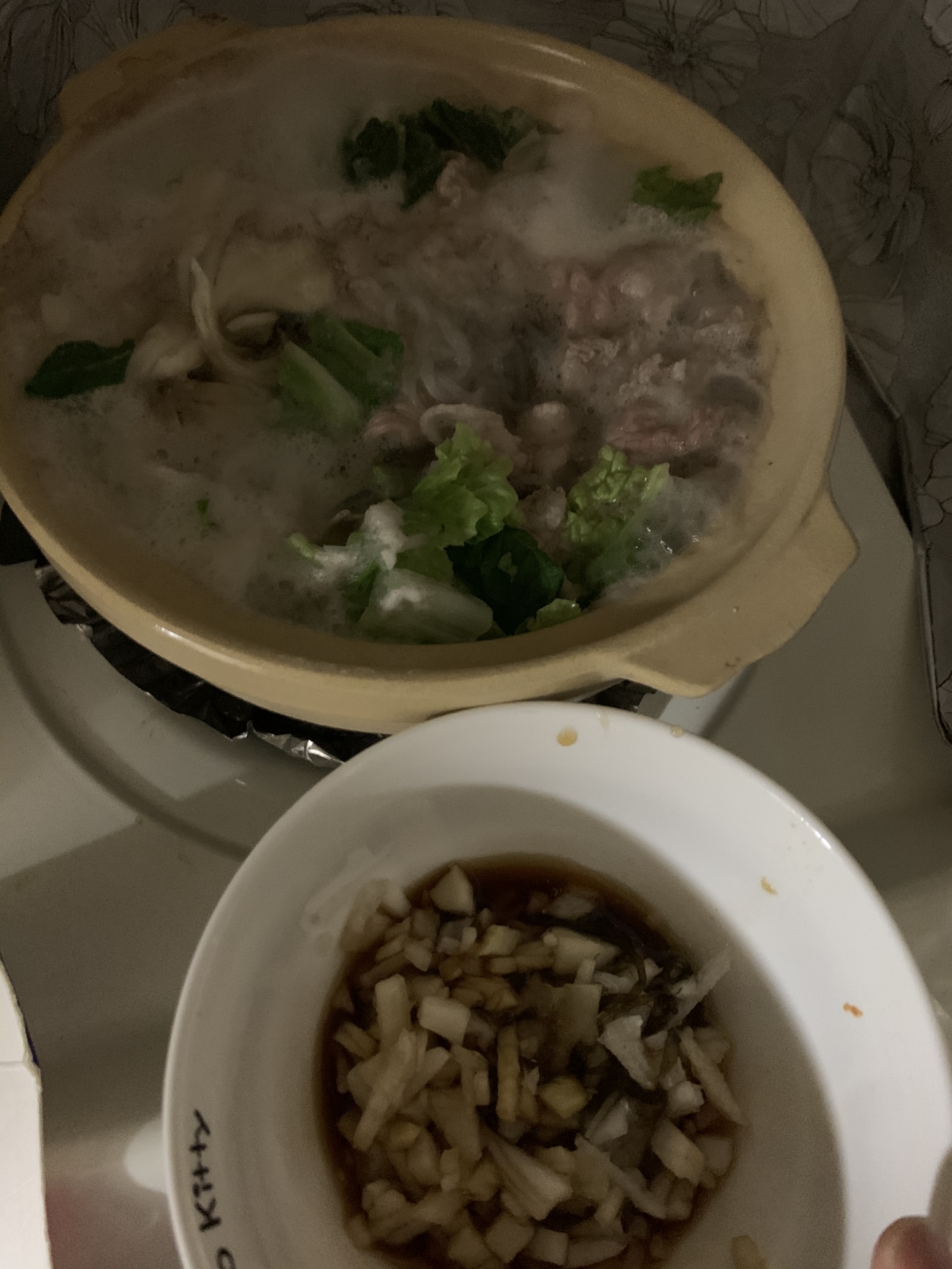 刻み生姜大根ポン酢で食べる豚肉白菜鍋