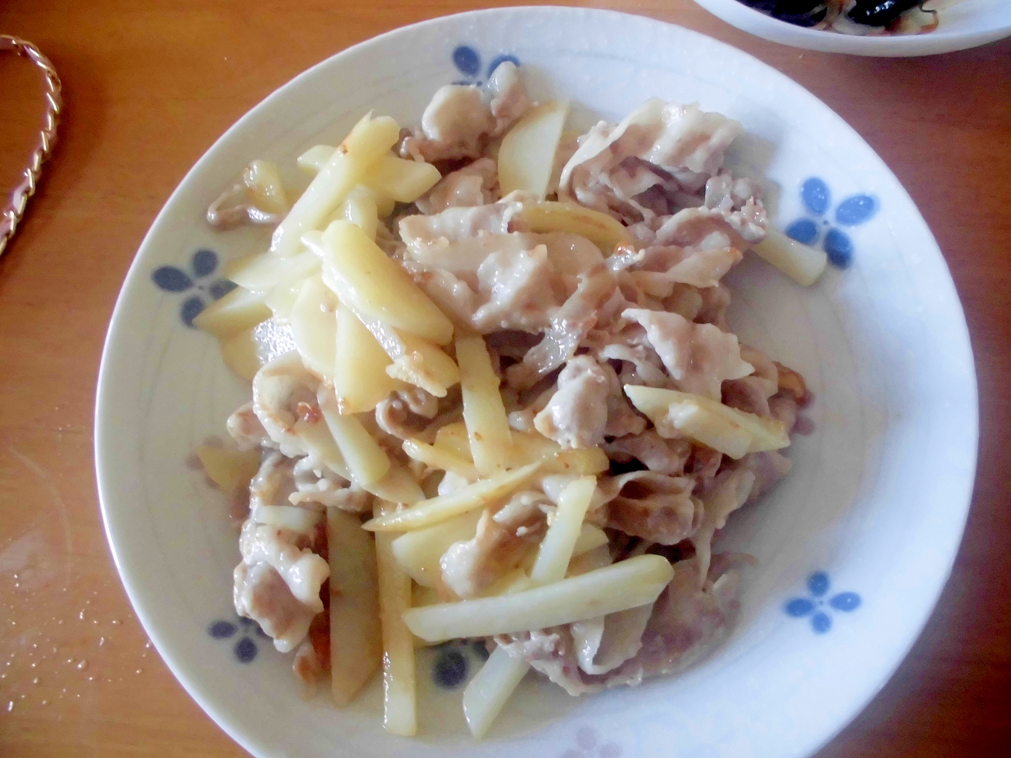 豚バラ肉とじゃがいものチーズコンソメ炒め レシピ 作り方 By みぽりん9215 楽天レシピ