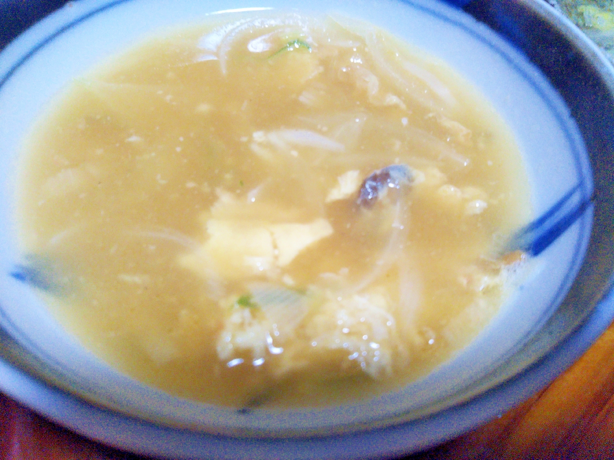 卵と玉葱のスープ