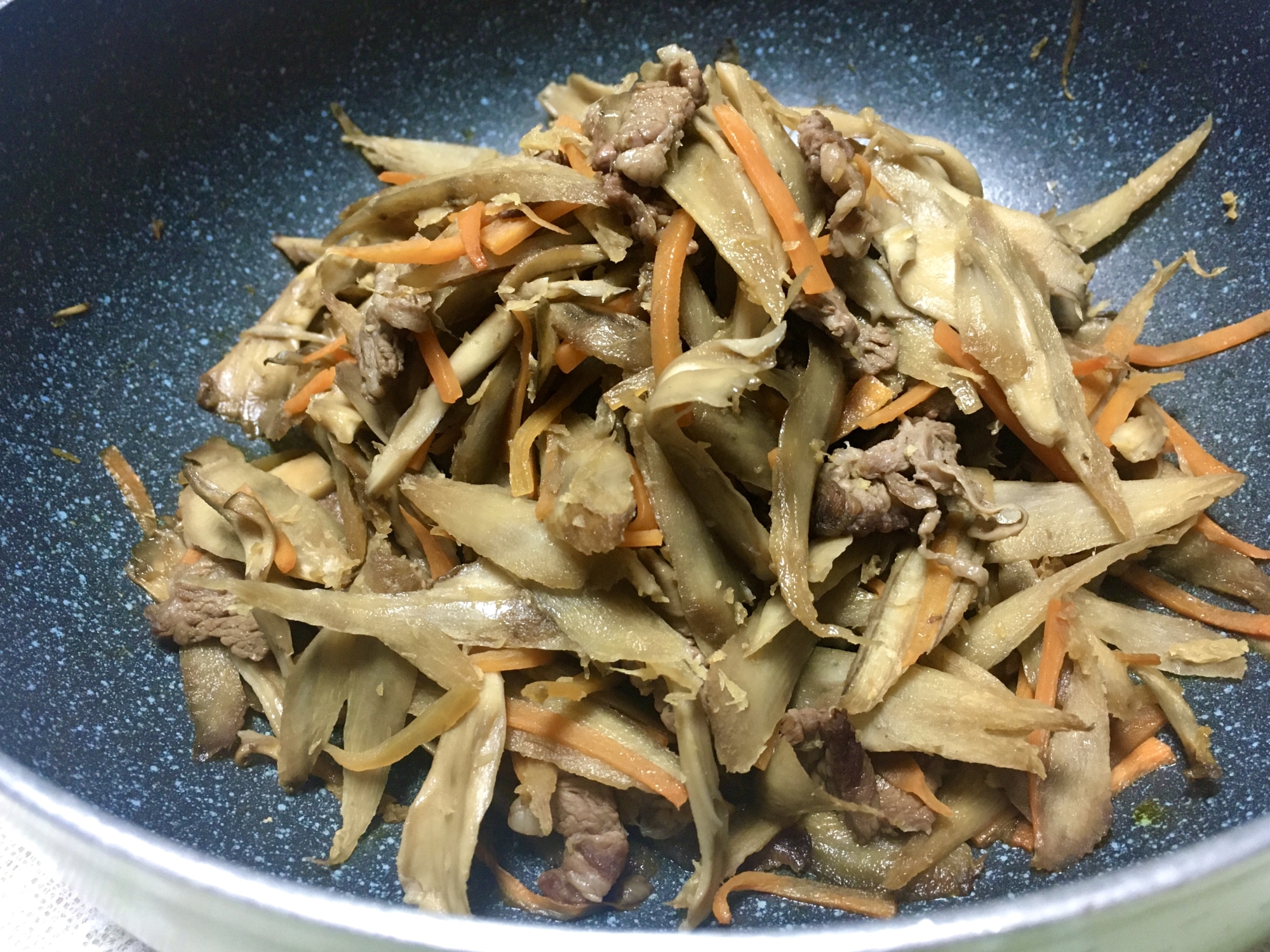 ご飯が進む！牛蒡と牛肉の甘辛煮