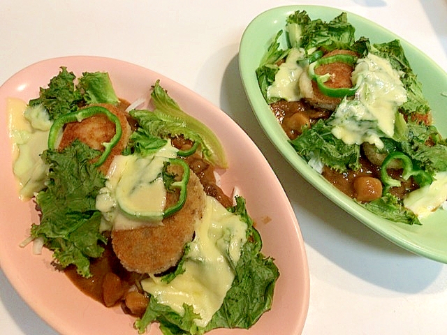 簡単ランチに☆コロッケチーズ焼きカレー