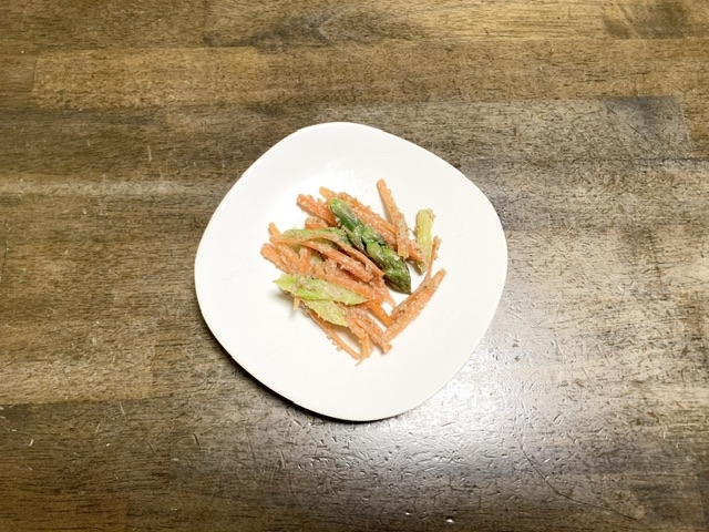 胡麻和えレシピ　アスパラとにんじんの胡麻和え