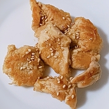 鶏むねの生姜焼き。