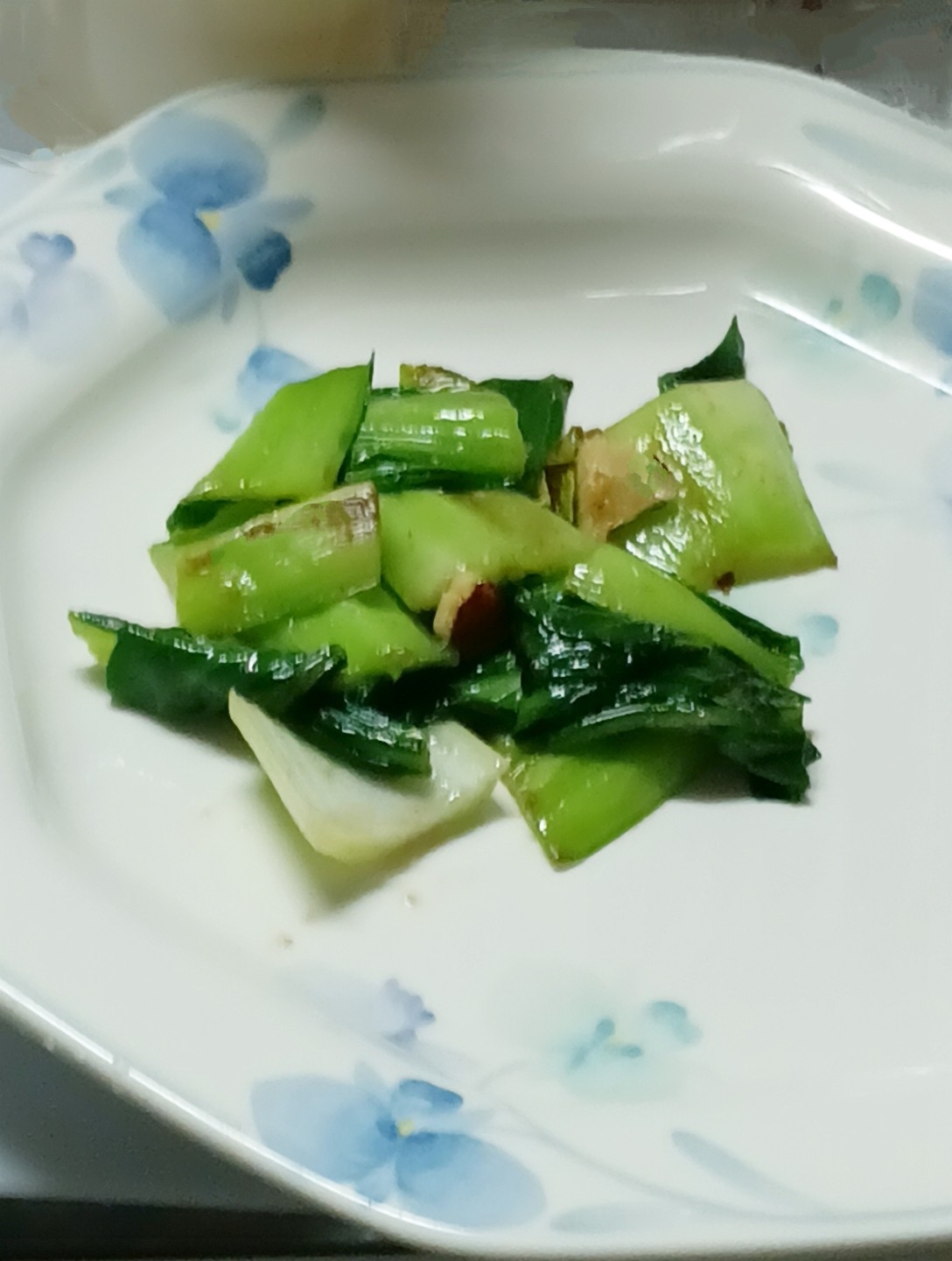 簡単☆チンゲンサイのにんにく炒め