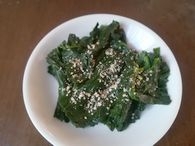 簡単！冷凍ほうれん草の胡麻和え