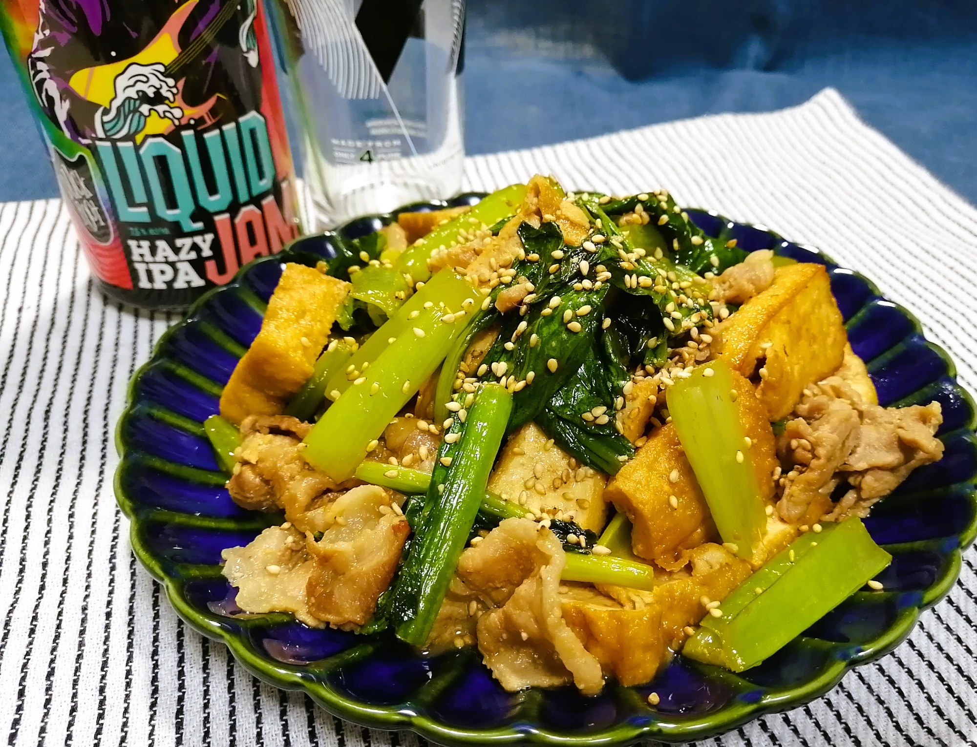 厚揚げでボリュームUP!小松菜のホイコーロー