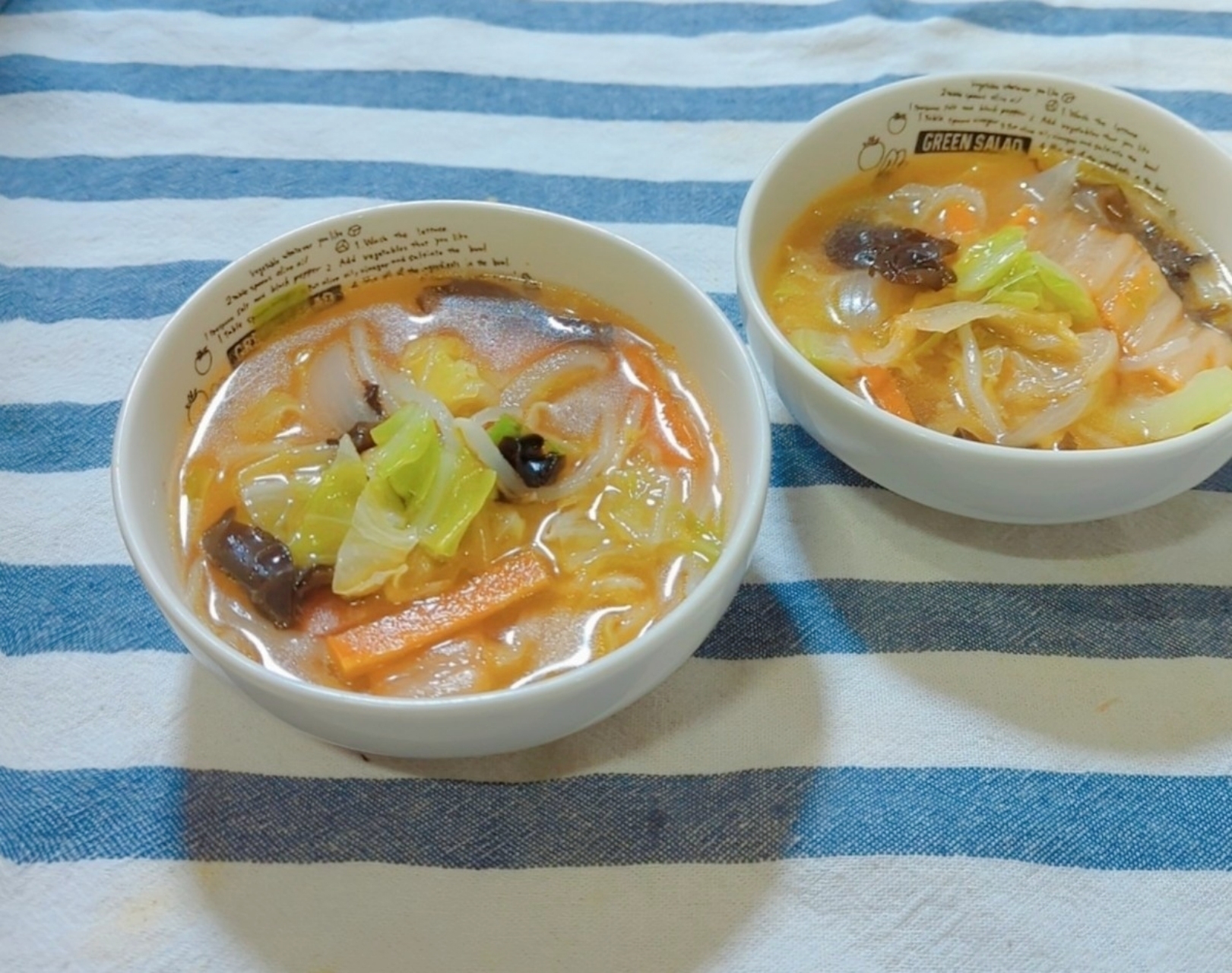 野菜たっぷり味噌キムチスープ