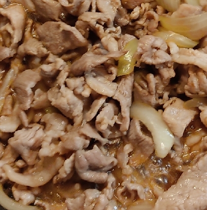 ♪piyo piyo♪さんこんばんは☆
豚丼のタレ使うと、簡単にできますね♪
休日にお手軽で美味しいレシピ、ありがとうございます(´ε｀ )