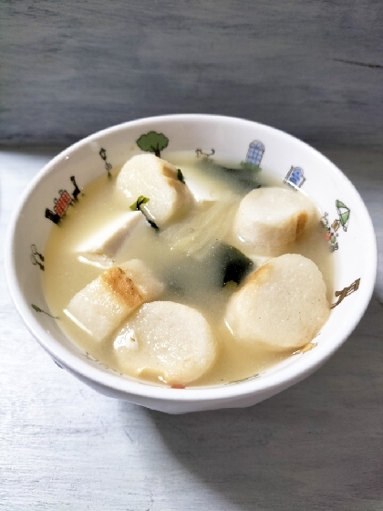 豆腐と麩とわかめの味噌汁☆