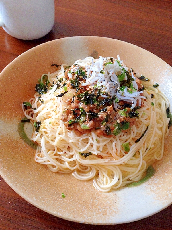 しらす納豆たまごそうめん