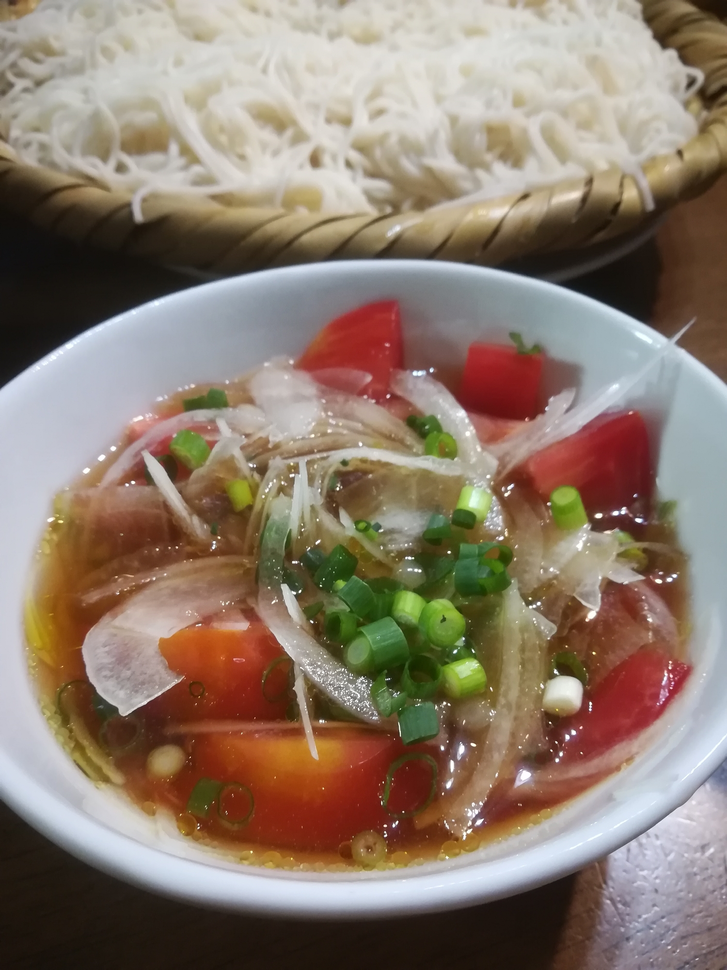 素麺のつけダレトマト