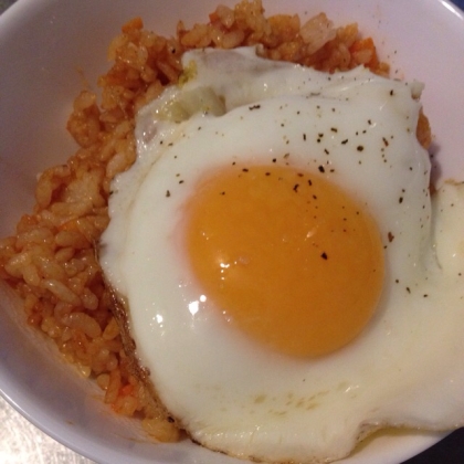 カレー味ものチキンライスも、良いですね(^o^)
美味しかったです。