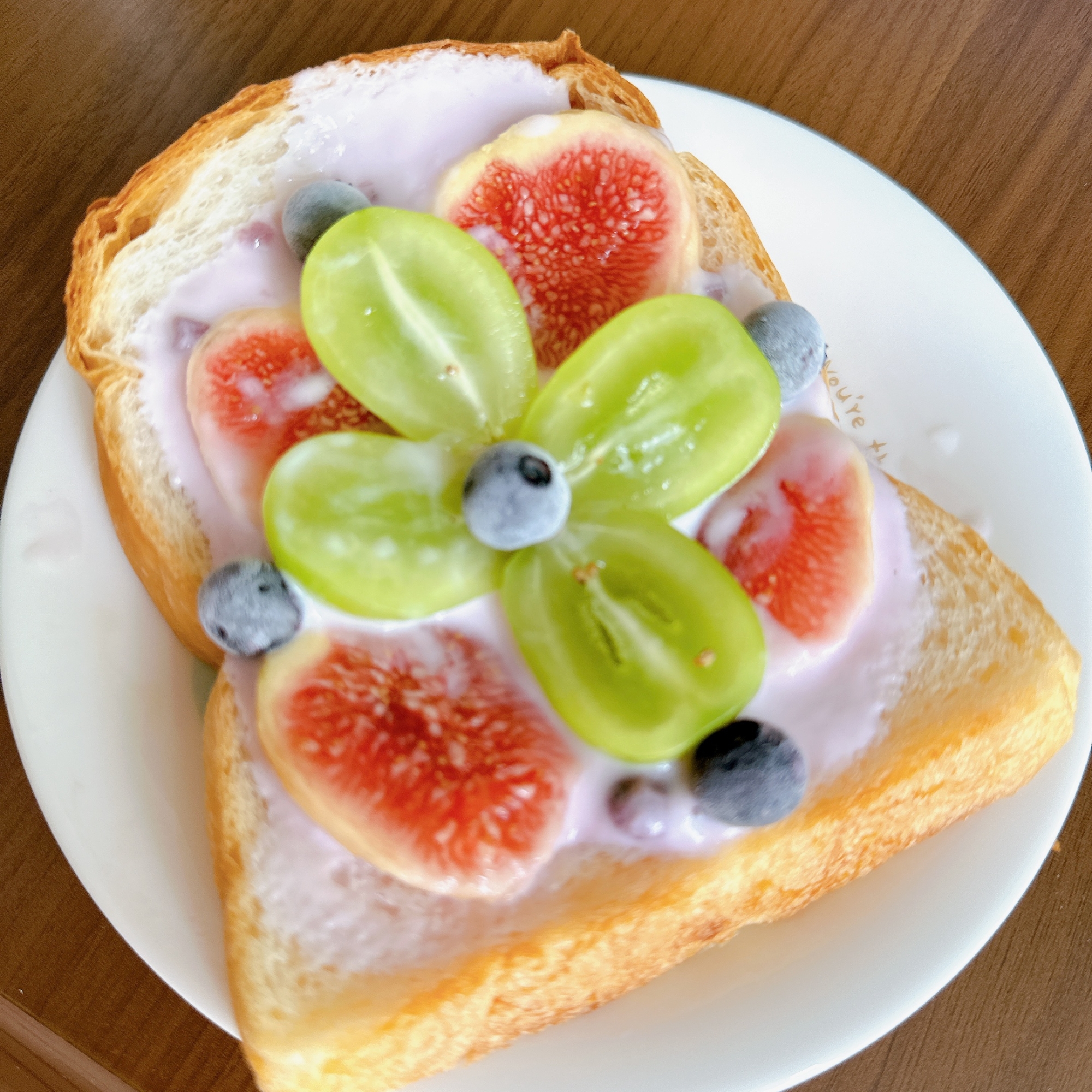 フルーツでアートサンド ܀ꕤ୭*