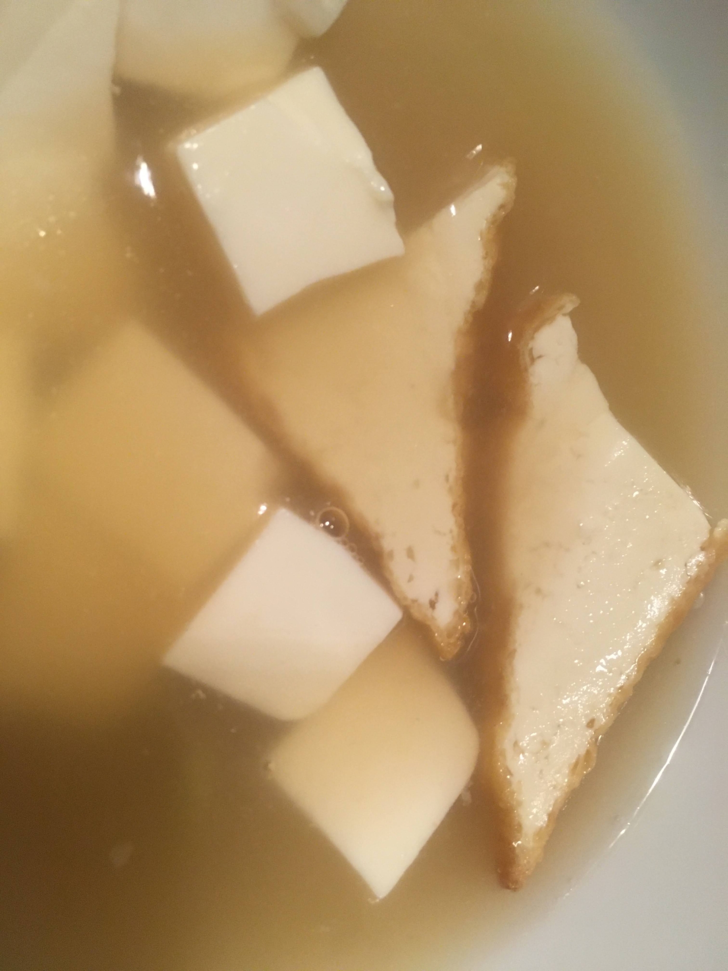 豆腐と厚揚げの味噌汁