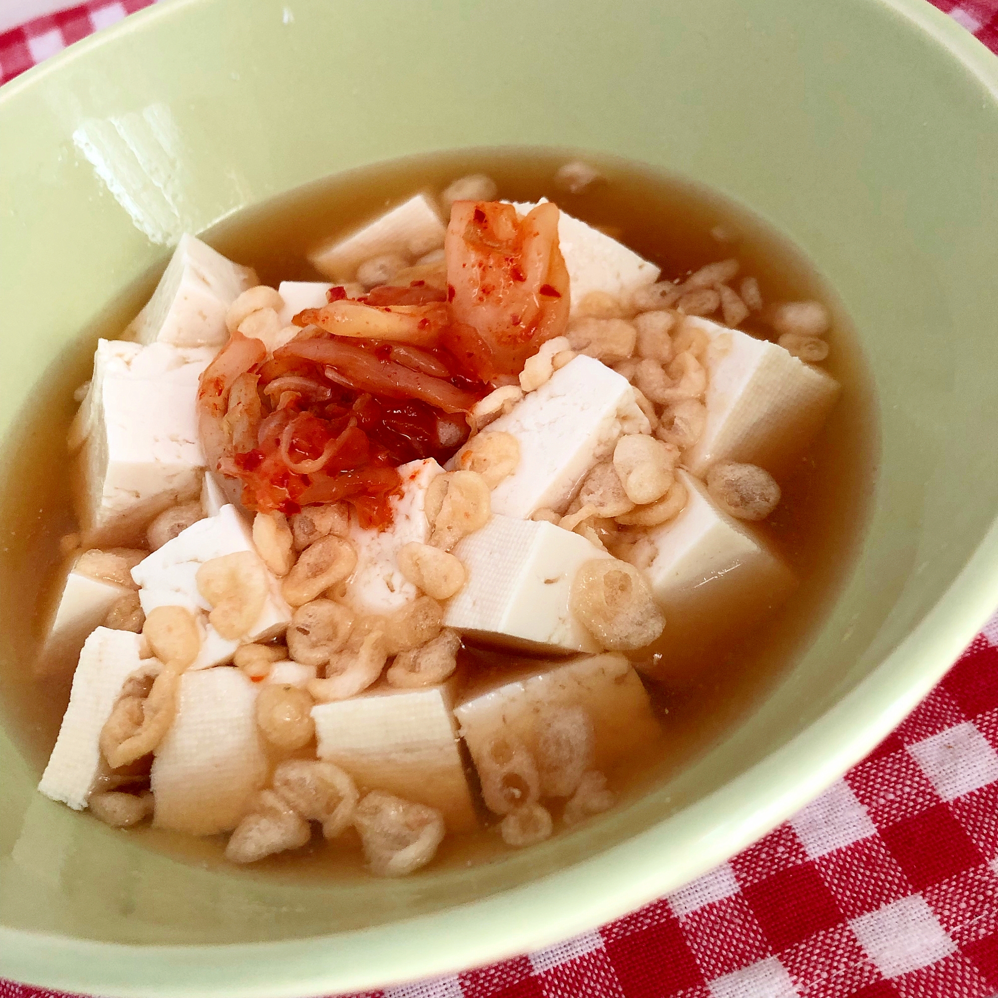 キムチと天かすの湯豆腐☆