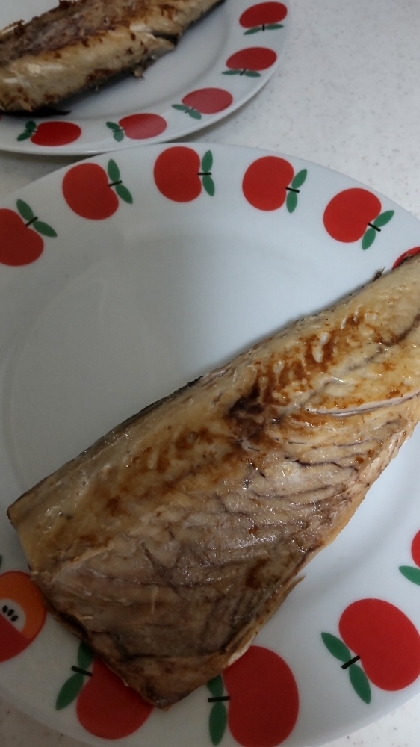 ひかりん★さん、こんばんは☆本日のメインです～♪ごま油で香り良いですね(*´ω｀*)美味しくいただきました、ごちそうさまでした*｡･+(人*´∀`)+･｡*